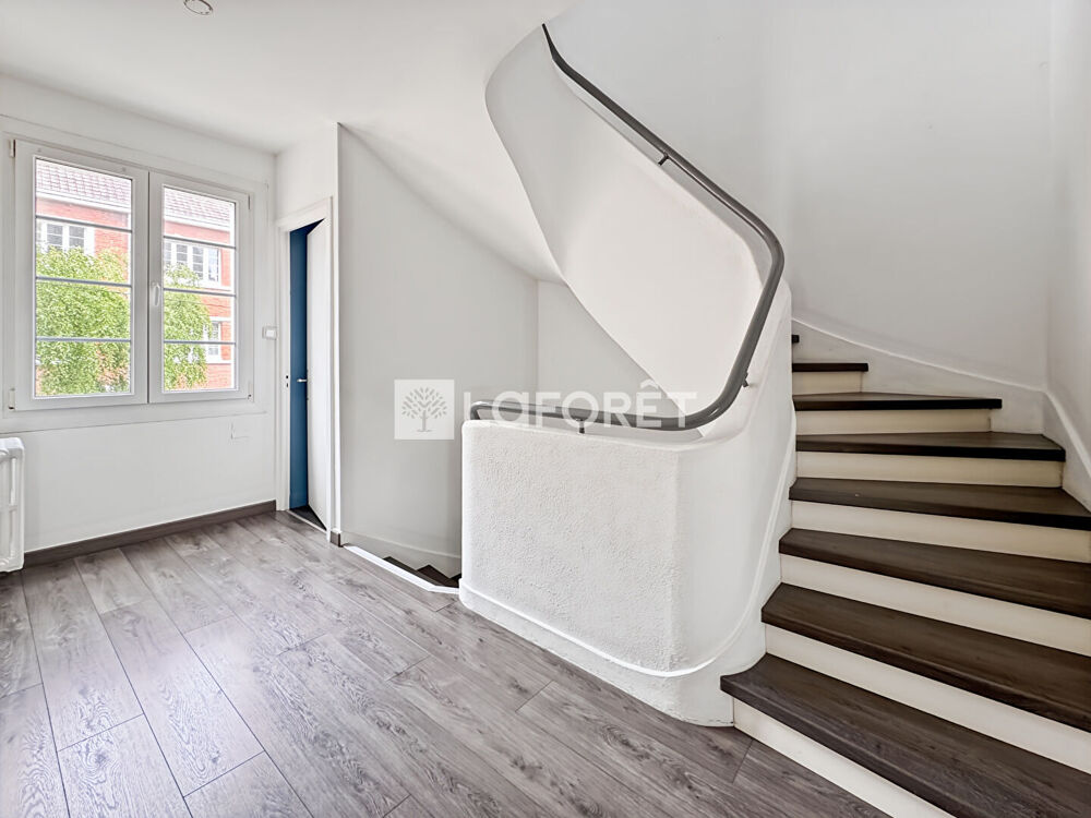 Vente Maison CALAIS NORD ESPLANADE - Maison 167 m2 - 3 chambres - 1 suite parentale - 1 bureau - jardin - garage Calais