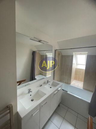 Location Appartement Appartement Pontivy - 63 M2 Pontivy