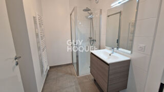  Appartement à louer 4 pièces 85 m²