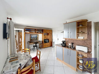  Appartement à louer 2 pièces 37 m²