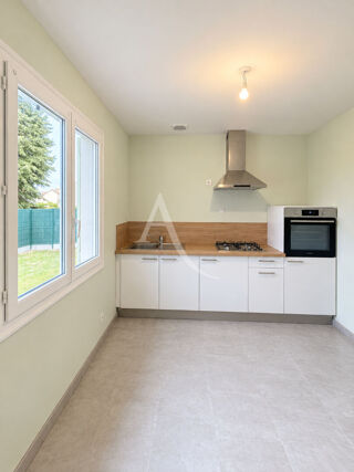  Maison à louer 4 pièces 103 m²