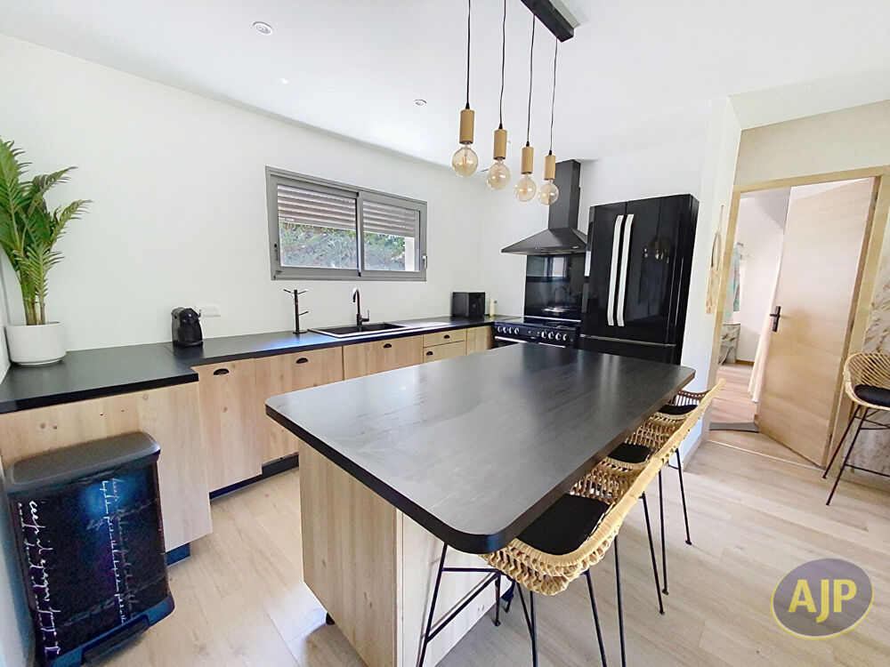 Maison T4 à Arsac 85 m2 sur 1300m²