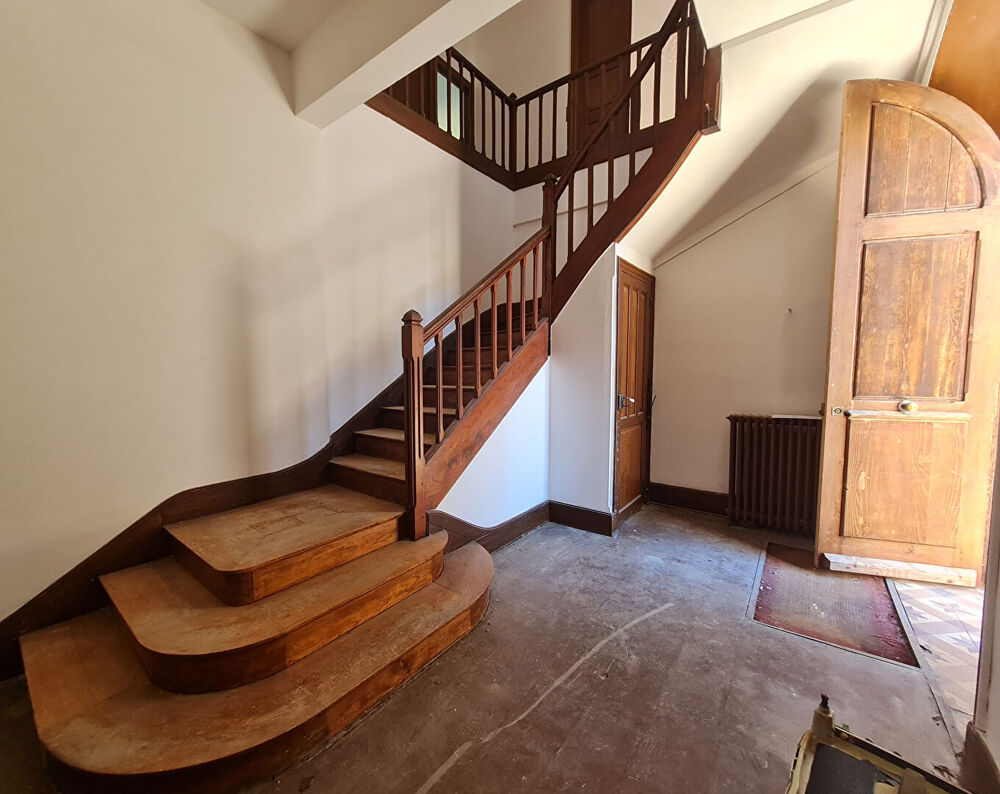 Maison Lectoure 12 pièce(s) 466.73 m2