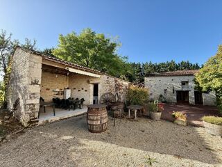  Maison à vendre 14 pièces 324 m²