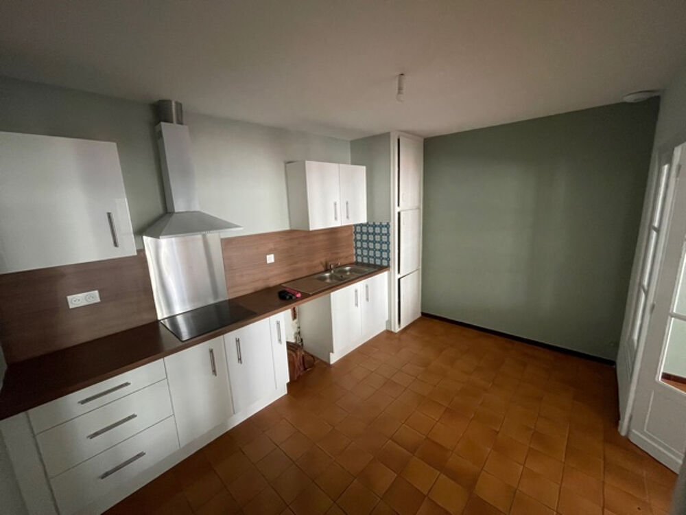 Vente Immeuble Immeuble Aiguillon 7 pièce(s) 200 m2 Aiguillon