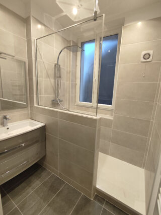  Appartement à louer 2 pièces 41 m²