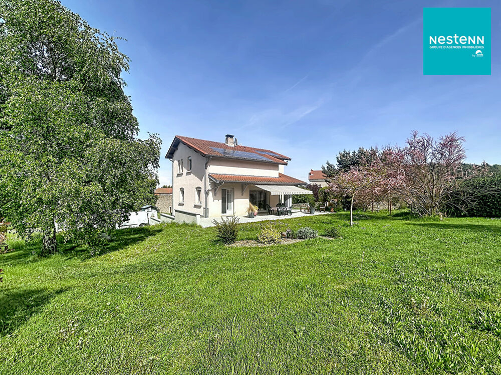 Maison familiale Périgneux - 6 pièces - terrain de 2 000m² avec piscine couverte