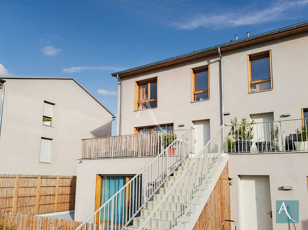 Appartement en Duplex, de 2024 de 80 m², 3 chambres dans la résidence neuve "Recto Verso" à Arpajon