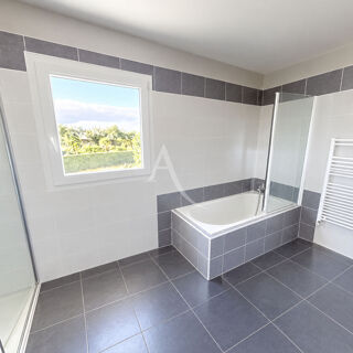  Maison à vendre 6 pièces 197 m²