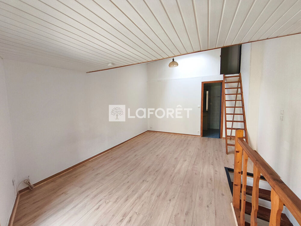 Maison de village rénovée à Maureillas-Las-Illas