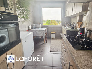  Appartement à louer 3 pièces 52 m²
