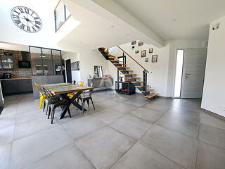  Maison � vendre 7 pi�ces 125 m�