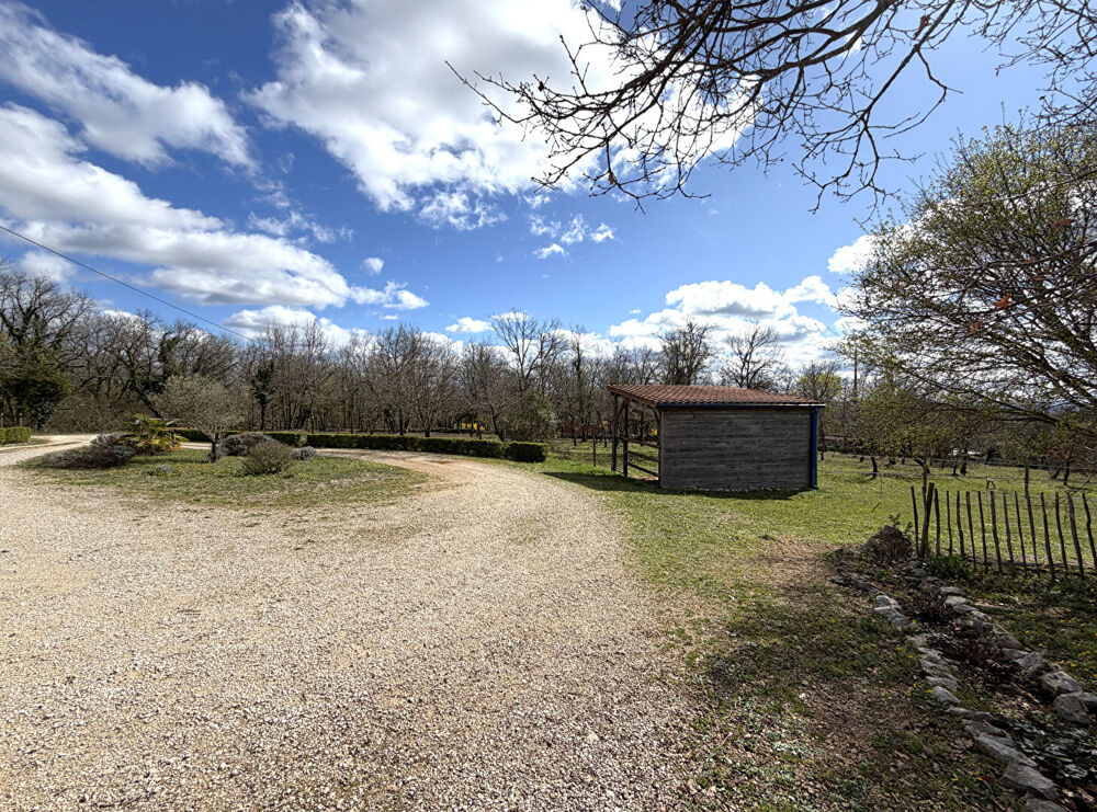 Vente Maison Belmont Sainte Foi - Propriété 4 pièce(s) 143 m² avec dépendances - Lalbenque