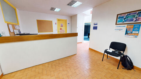   Local Limoux 5 pièce(s) 210 m2 