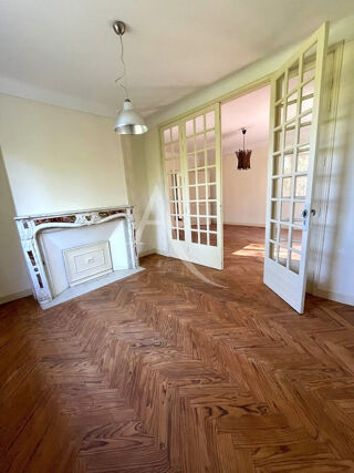  Maison à louer 3 pièces 117 m²