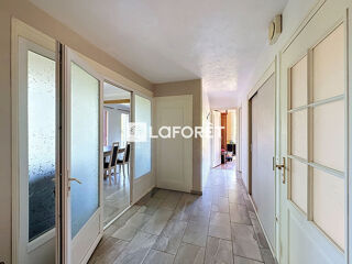  Maison à vendre 11 pièces 256 m²