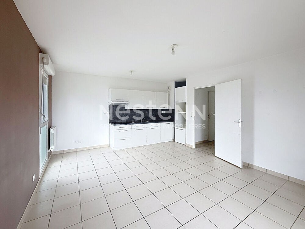 Appartement T3 2 Chambres avec Terrasse et Garage - 69500 BRON