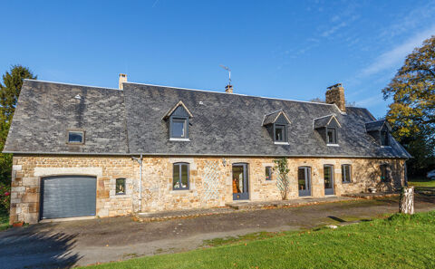   Manche; Maison en pierre de 6 chambres dans un endroit priv� avec d�pendances et terrain. Maison - 7 pi�ce(s) - 161 m�