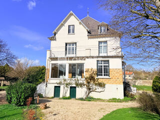  Villa � vendre 9 pi�ces 263 m�