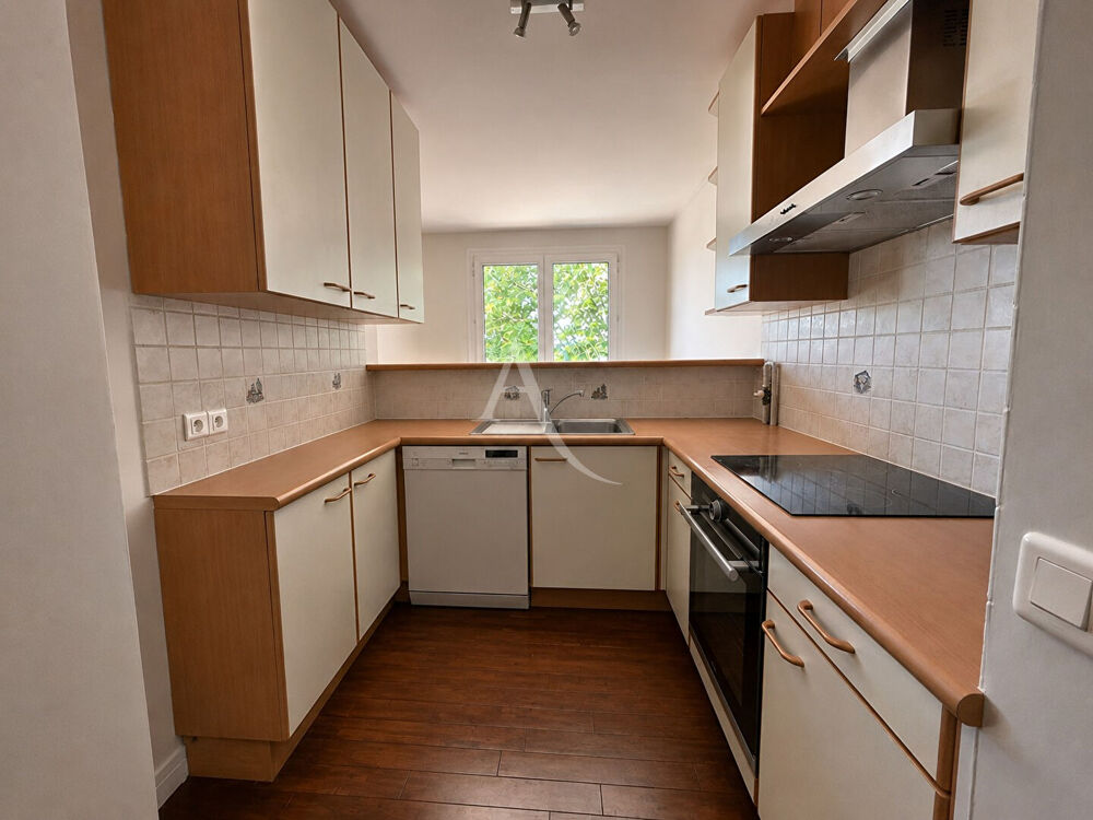 Location Appartement Appartement  4 pièce(s) Chatou