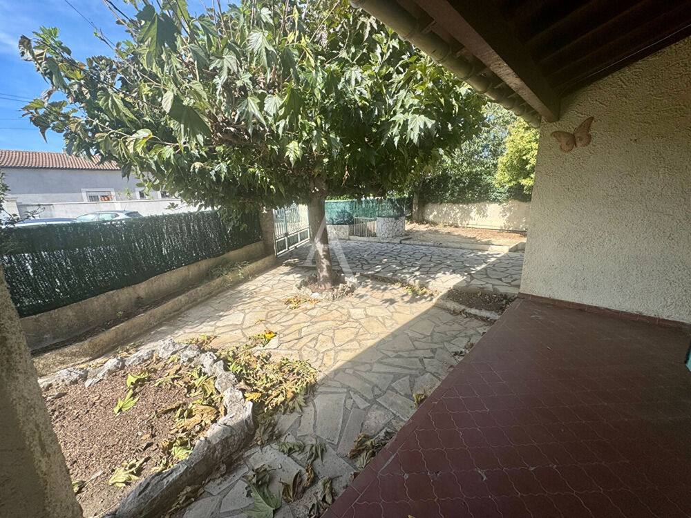 Vente Maison Maison Milhaud 4 pièce(s) 81.83 m2 Milhaud