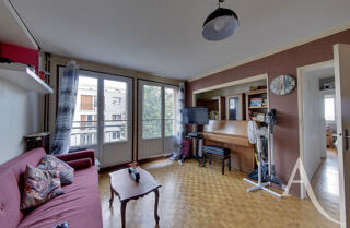  Appartement à louer 3 pièces 55 m²
