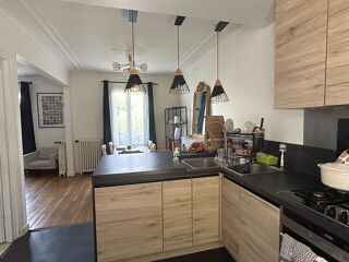  Maison à louer 6 pièces 93 m²