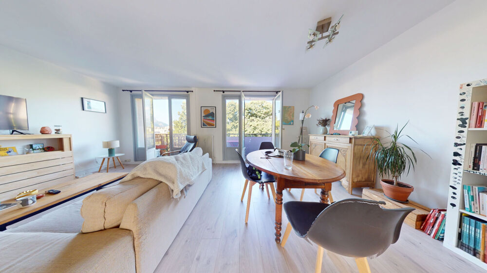 Vente Appartement Appartement 3 pièces de 68,21 m2 secteur Palais des Sports Grenoble