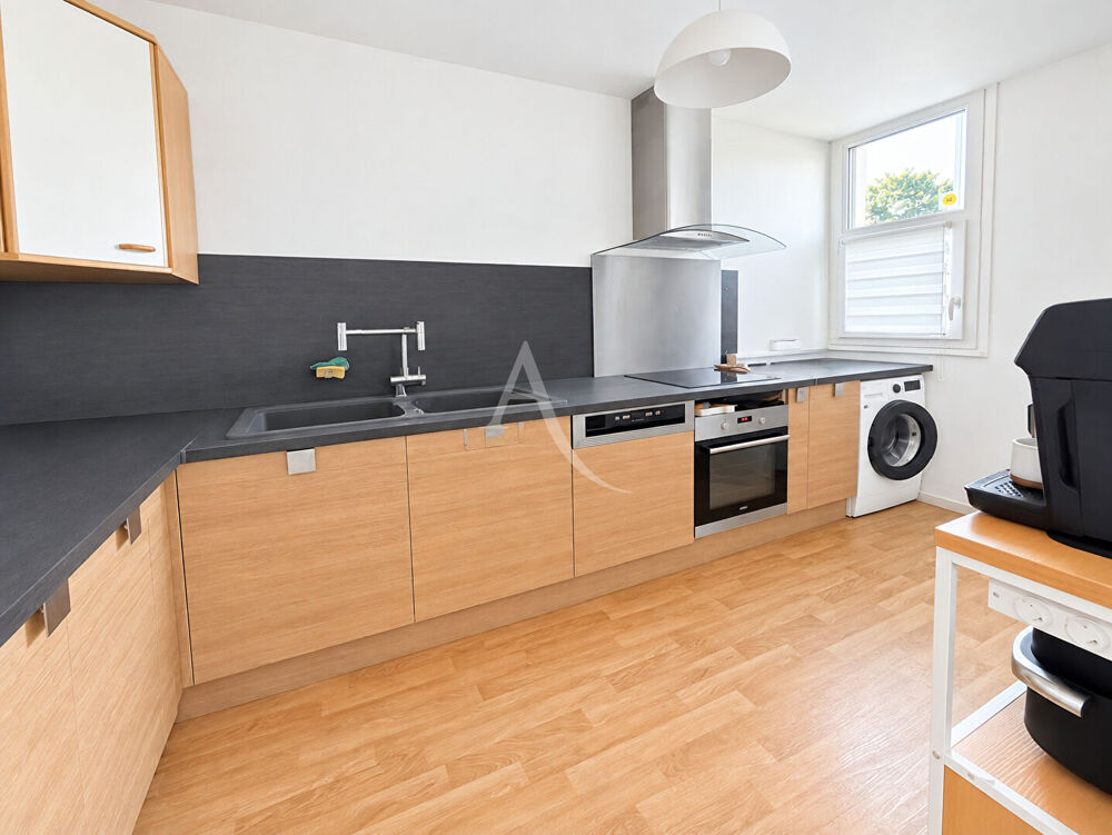 Vente Maison Maison  4 pièce(s) 83 m2 Jouy le moutier
