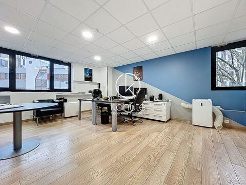 &Agrave; deux pas du Parc de la T&ecirc;te d'Or  - Id&eacute;al professions lib&eacute;rales, m&eacute;dicales, param&eacute;dicales ou tertiaires - Bureau de 270 m2 840000 69100 Villeurbanne