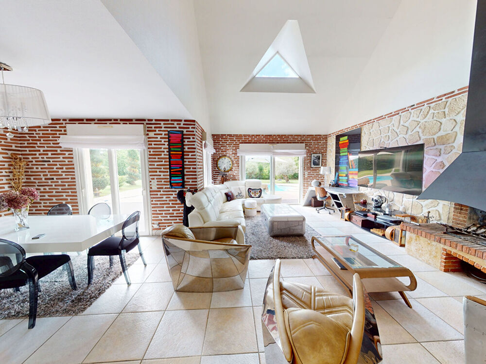 Maison Ardon 5/6 Pièces 144 m2 avec piscine