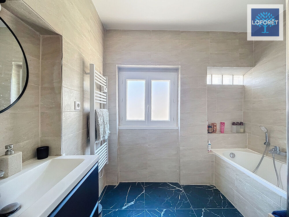 � vendre  Maison Antibes (06600)