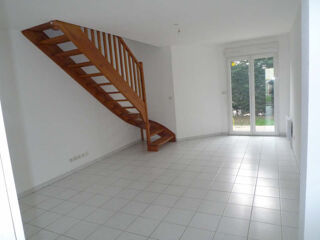  Maison à louer 3 pièces 55 m²