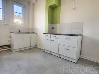  Appartement à louer 2 pièces 52 m²