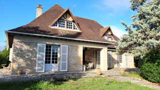  Maison à vendre 10 pièces 233 m²