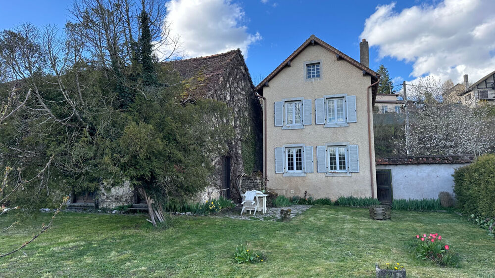 Vente Maison Maison de village type 5 de 122 m2  rnover sur 1541 m2 de terrain Longevelle sur doubs