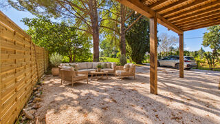 Vente Appartement appartement 3 pièces avec jardin privatif à aix-en-provence , quartier recherché de la souque Aix en provence