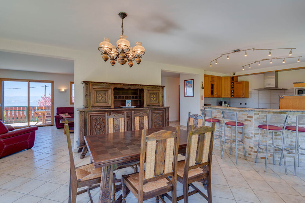 Maison Saint Paul En Chablais 8 pièces 195m² avec vue lac et sur 1813m² de terrain