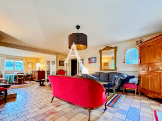  Maison  vendre 7 pices 180 m