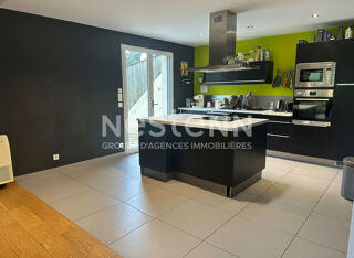  Maison  vendre 7 pices 158 m