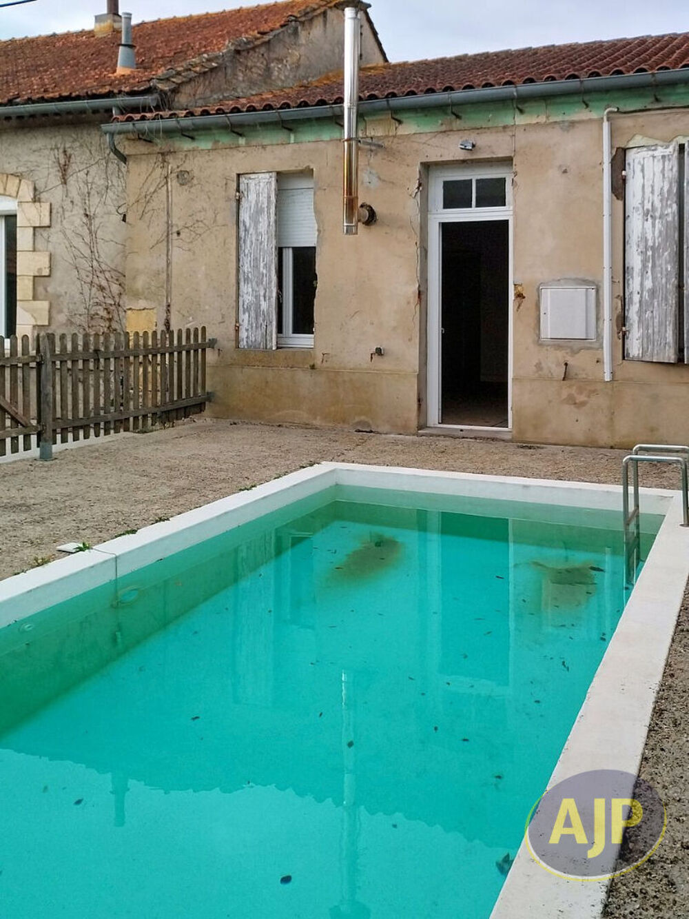 Fort potentiel - Maison à rénover
