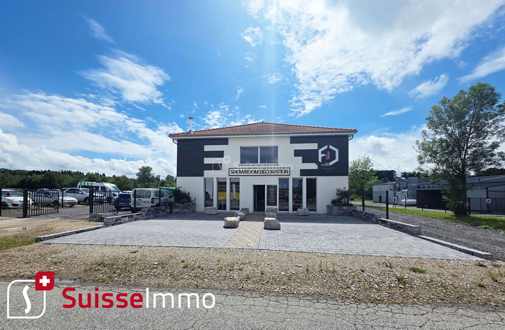 Local commercial show-room L'Isle Sur Le Doubs 3 pièce(s) 180 m2