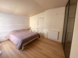 Appartement à louer 3 pièces 80 m²