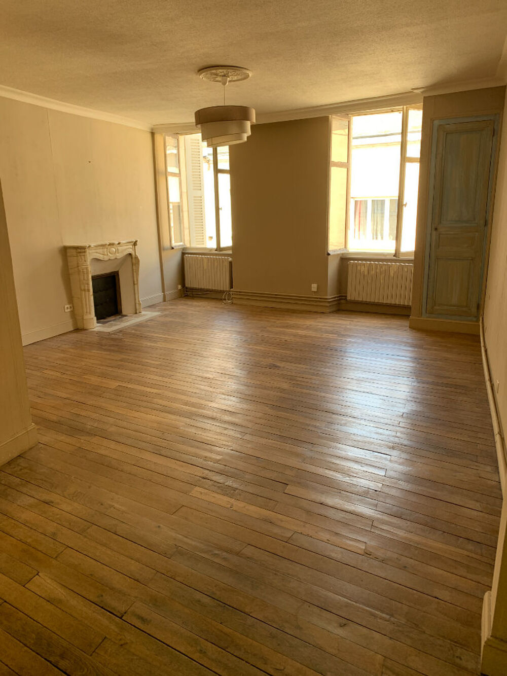 Maison a louer chateauroux - 4 pièce(s) - 101 m2 - Surfyn