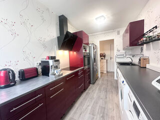  Appartement  vendre 4 pices 84 m