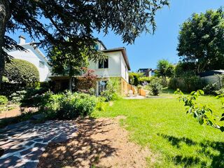  Maison  vendre 5 pices 144 m