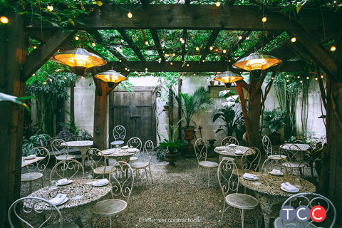 Fonds de commerce restaurant avec terrasse sur site touristique 395000 82000 Montauban