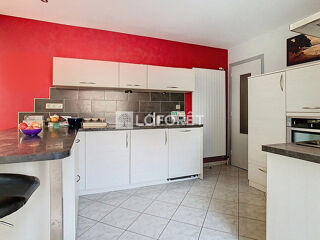  Maison  vendre 6 pices 165 m