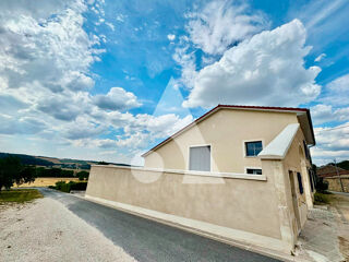  Maison à louer 4 pièces 142 m²