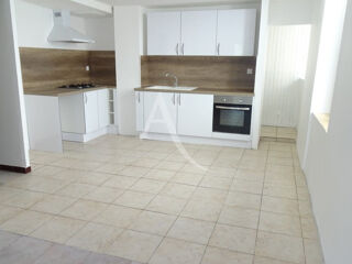  Appartement à louer 3 pièces 62 m²